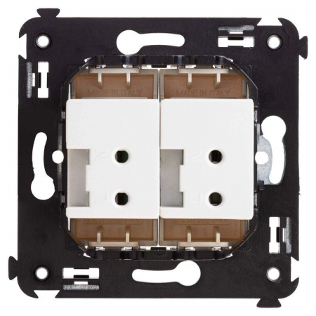 4405543 Устройство зарядное USB СП Avanti "Ванильная дымка" DKC 