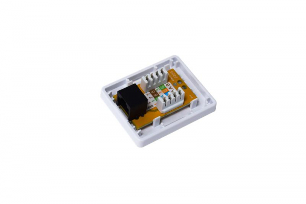 TKE-SMB-8P8C-1P-UTP Розетка компьютерная 8P8C (RJ45) UTP кат.5E 1 порт TOKOV ELECTRIC 