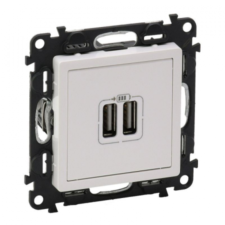 753412 Розетка USB 2-м Valena Life 240В/5В 2400мА с лицев. панелью механизм бел. Leg 