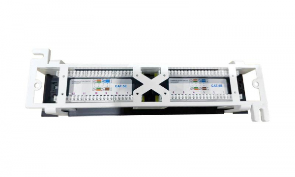 TKE-WMPP-5E-1U-12P-UTP Патч-панель настенная 12 портов RJ45 UTP кат.5E TOKOV ELECTRIC 