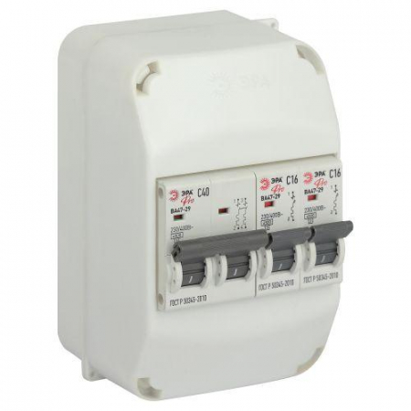 Б0062282 Корпус пластиковый навесной ЭРА SIMPLE КМПн 1/4 IP20 бел. ЭРА 