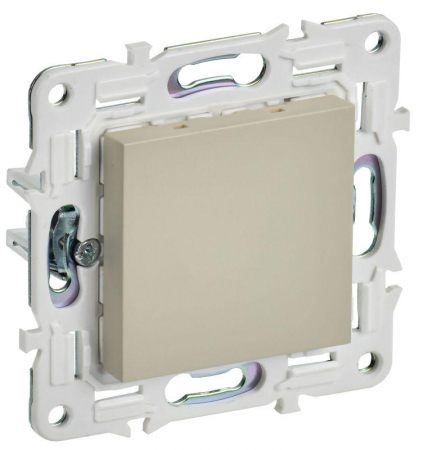 SK-PL10-K10 Заглушка с суппортом SKANDY SK-C01B беж. IEK 