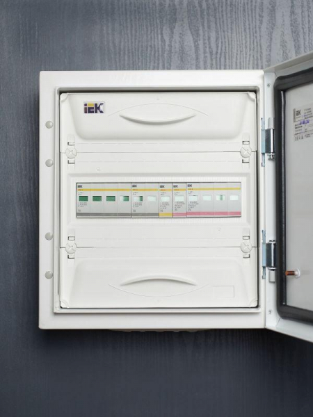 MOP20-2-C Ограничитель перенапряжения ОПС1-C 2P KARAT IEK 